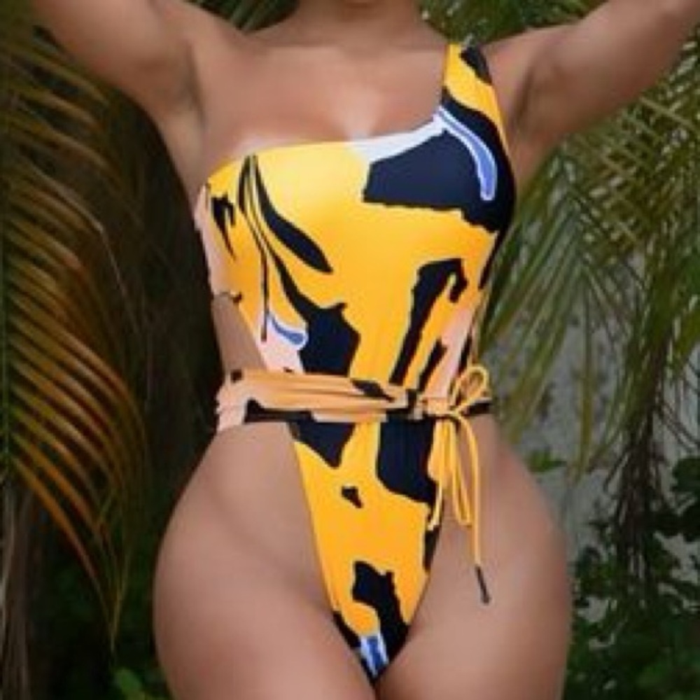 Matte Collection Galen One Piece